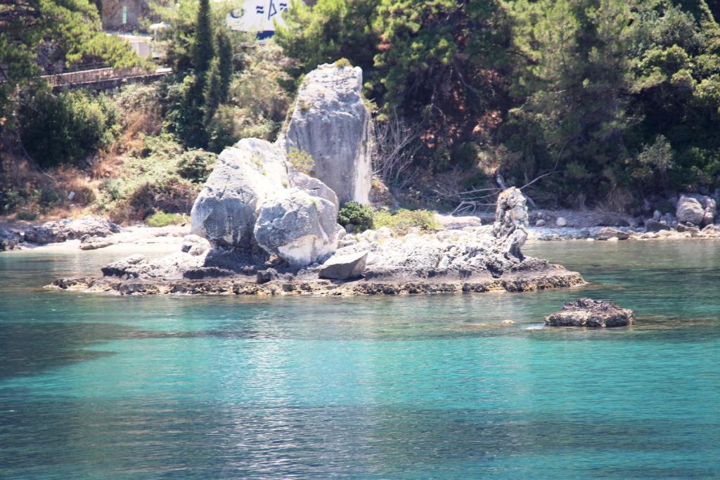 Hotel Anastazia Poros  Exterior photo
