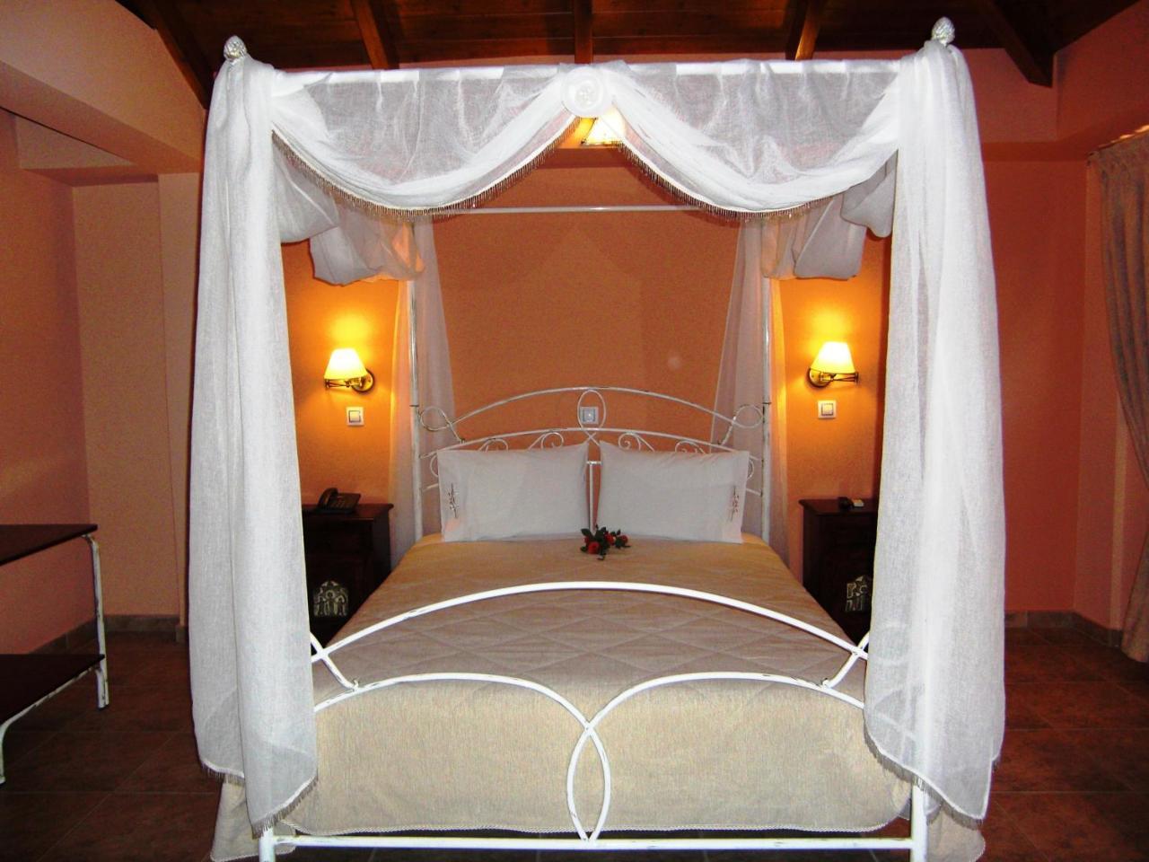Hotel Anastazia Poros  Exterior photo